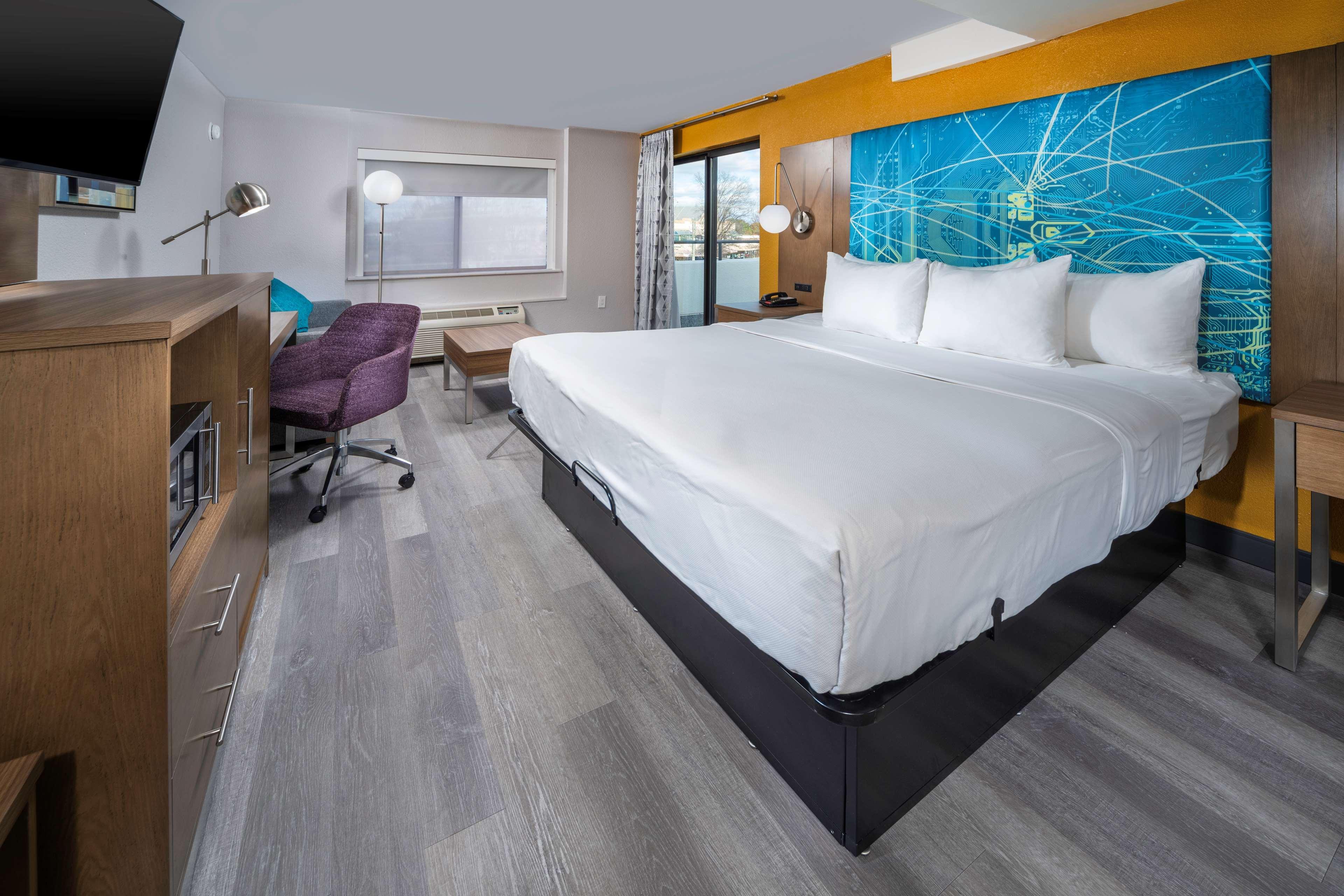 Best Western Plus Raleigh Crabtree Valley Hotel Extérieur photo