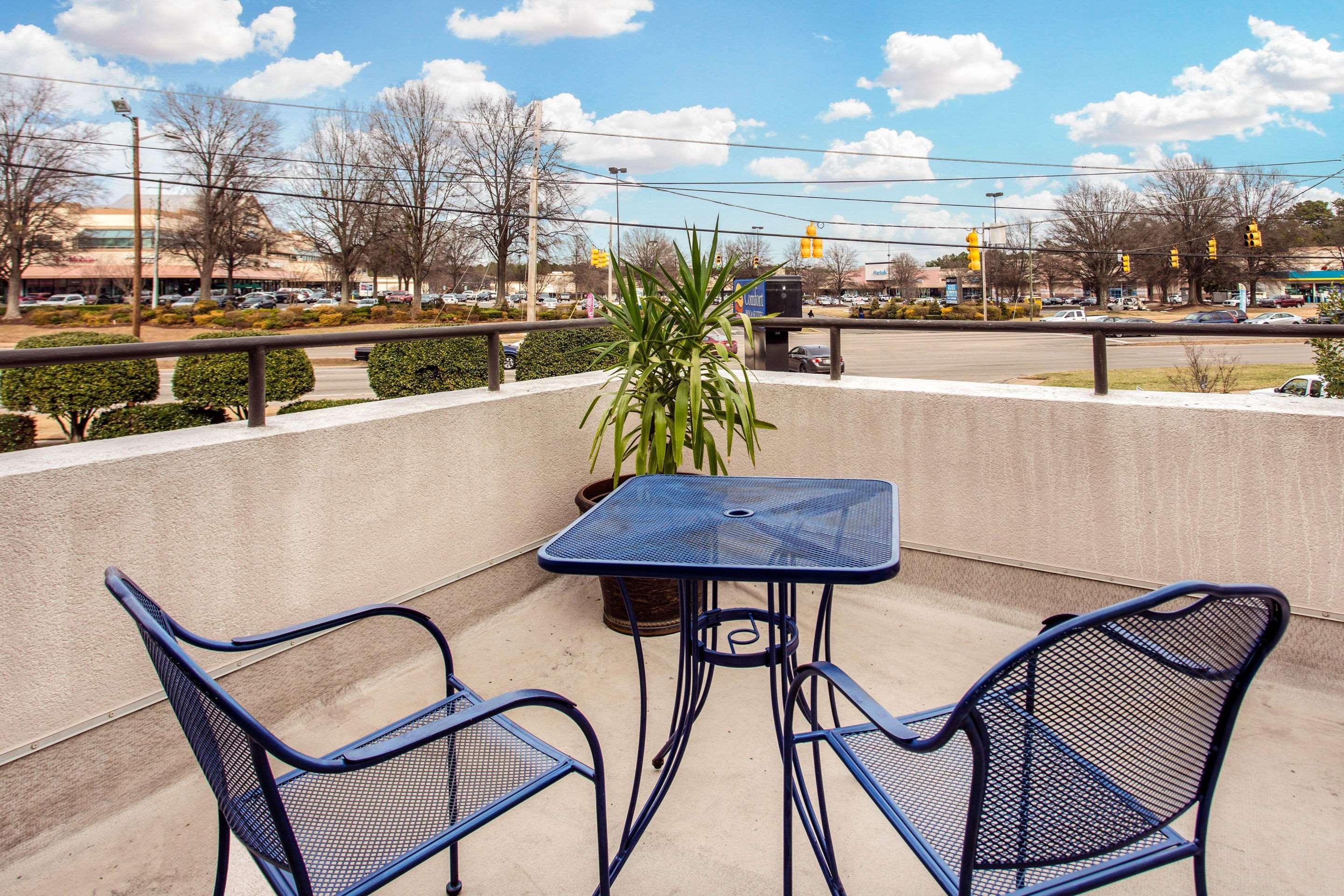 Best Western Plus Raleigh Crabtree Valley Hotel Extérieur photo