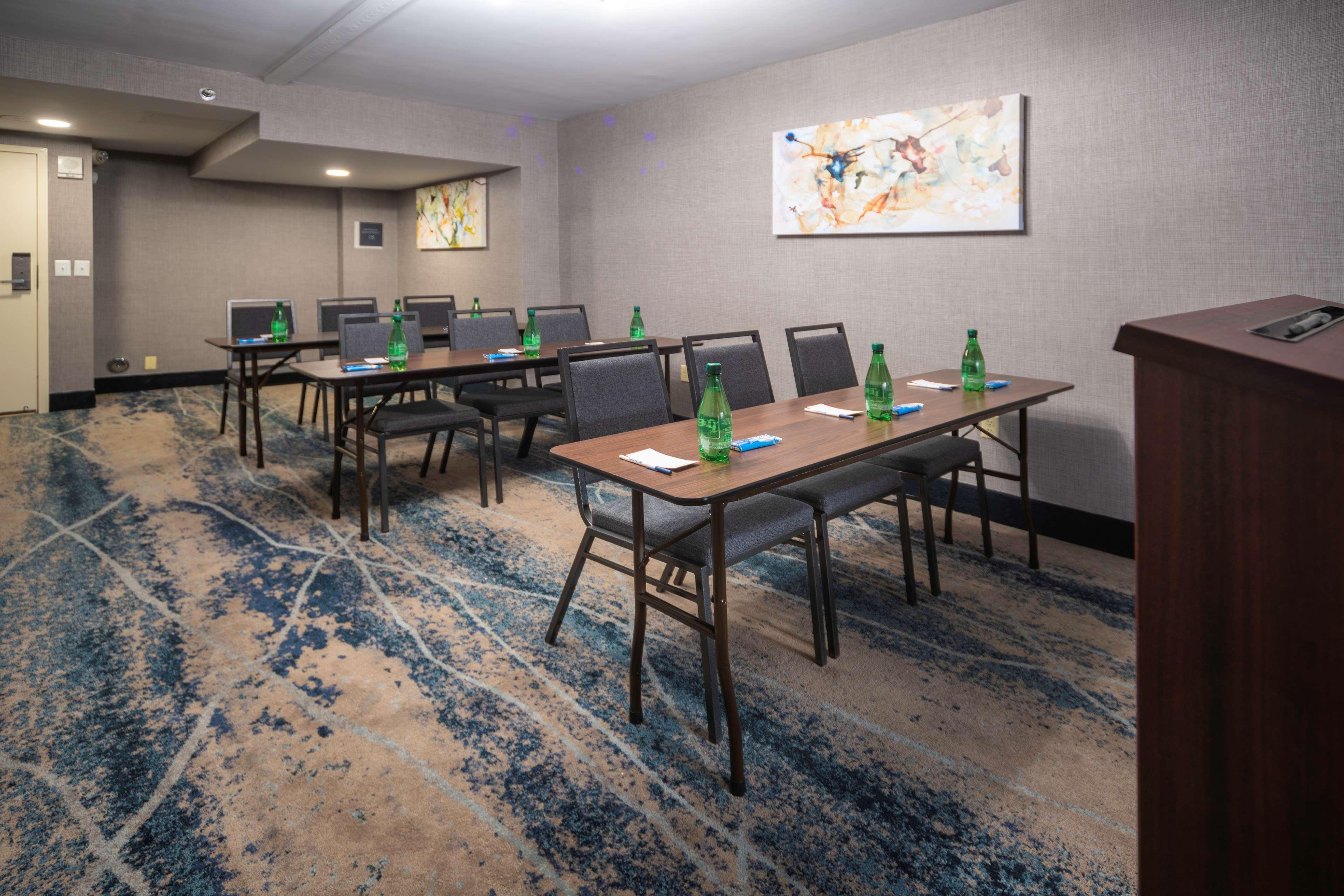 Best Western Plus Raleigh Crabtree Valley Hotel Extérieur photo