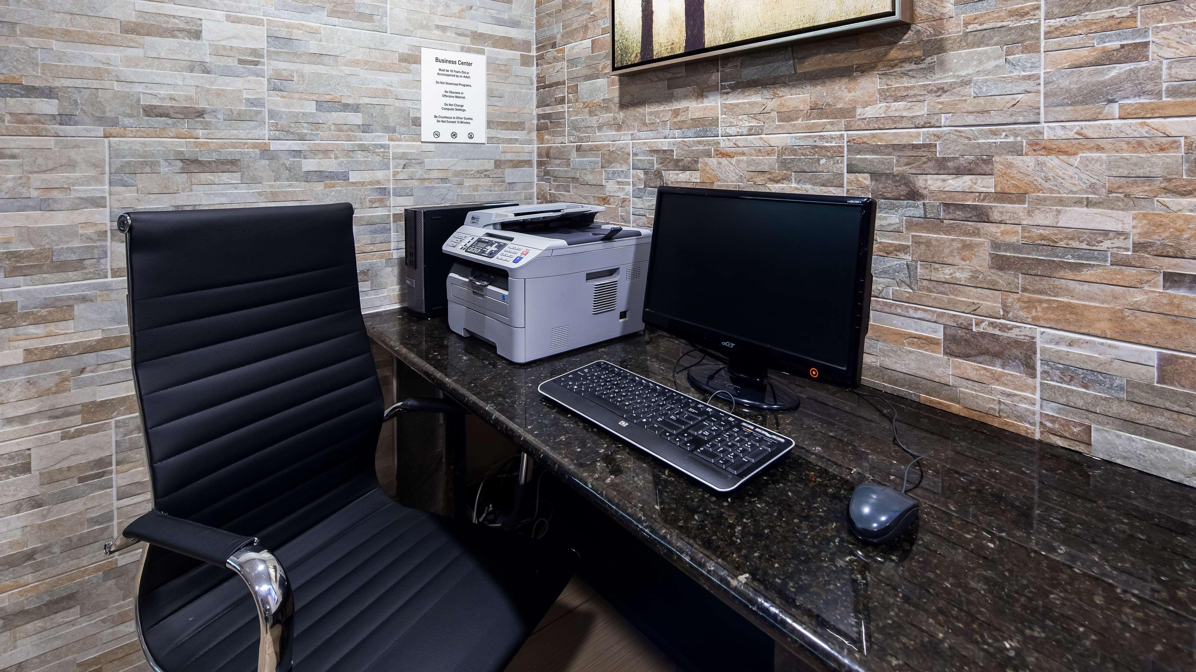 Best Western Plus Raleigh Crabtree Valley Hotel Extérieur photo