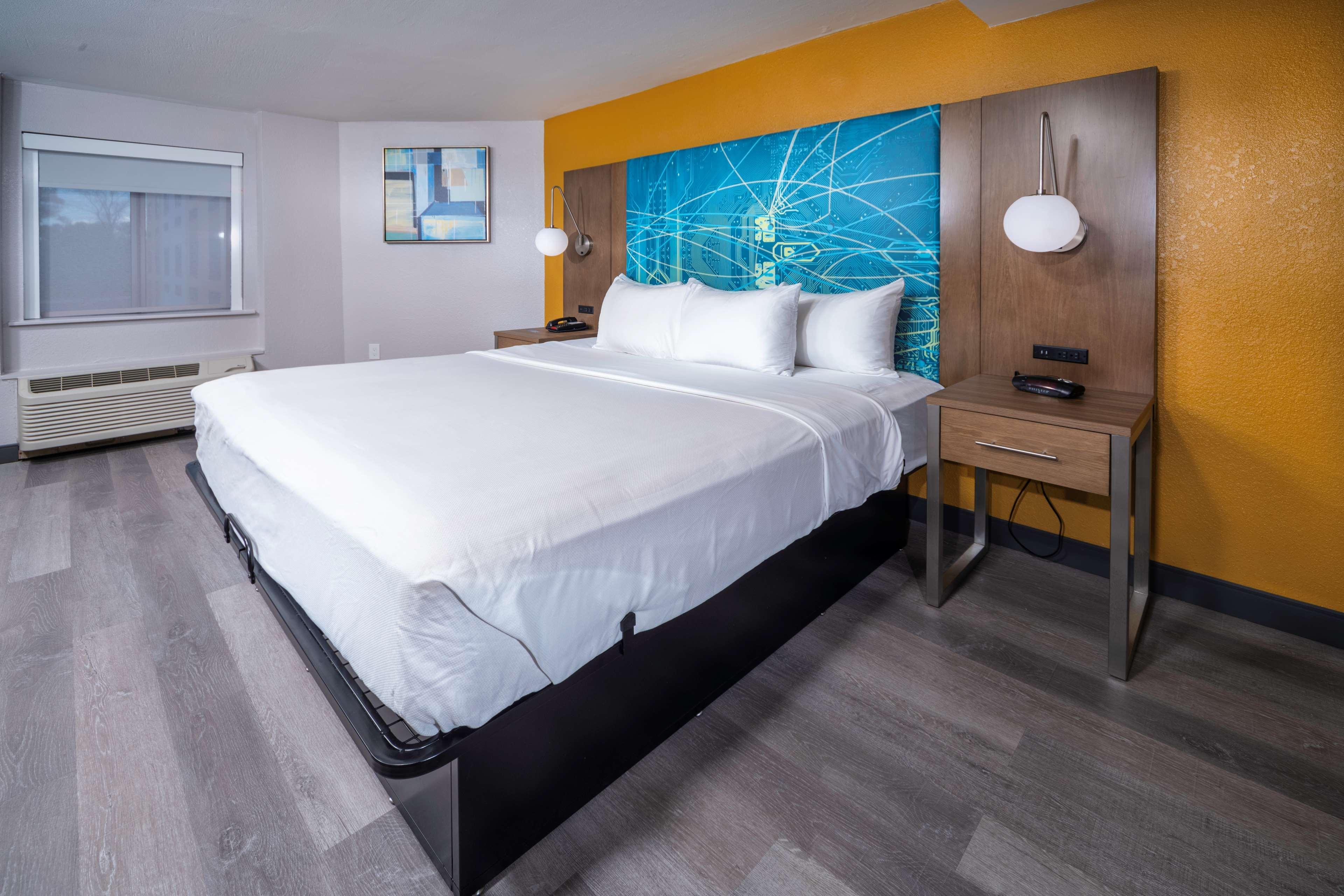 Best Western Plus Raleigh Crabtree Valley Hotel Extérieur photo