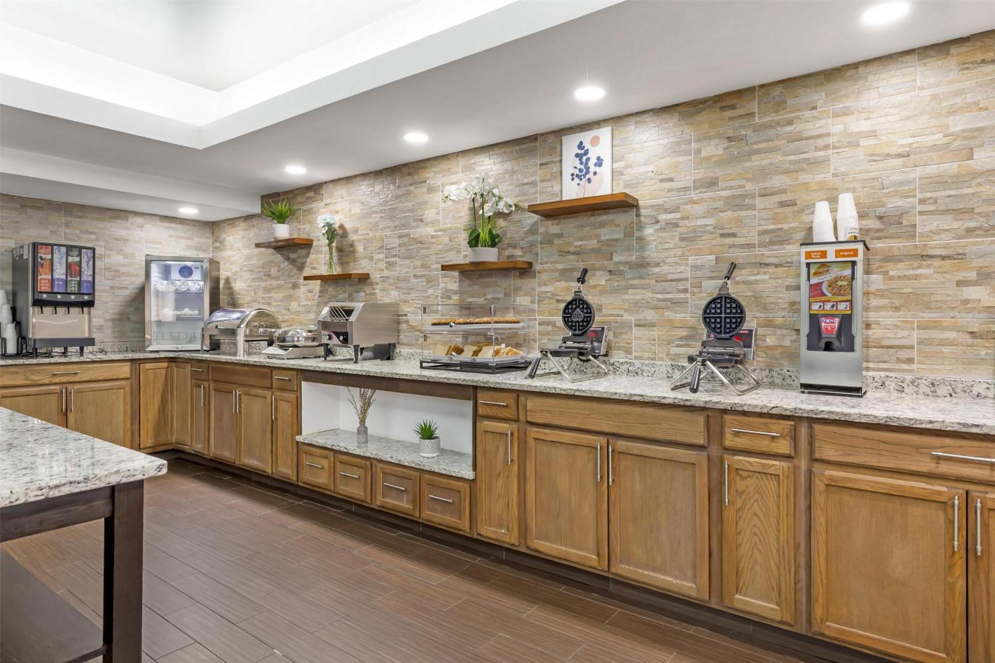 Best Western Plus Raleigh Crabtree Valley Hotel Extérieur photo