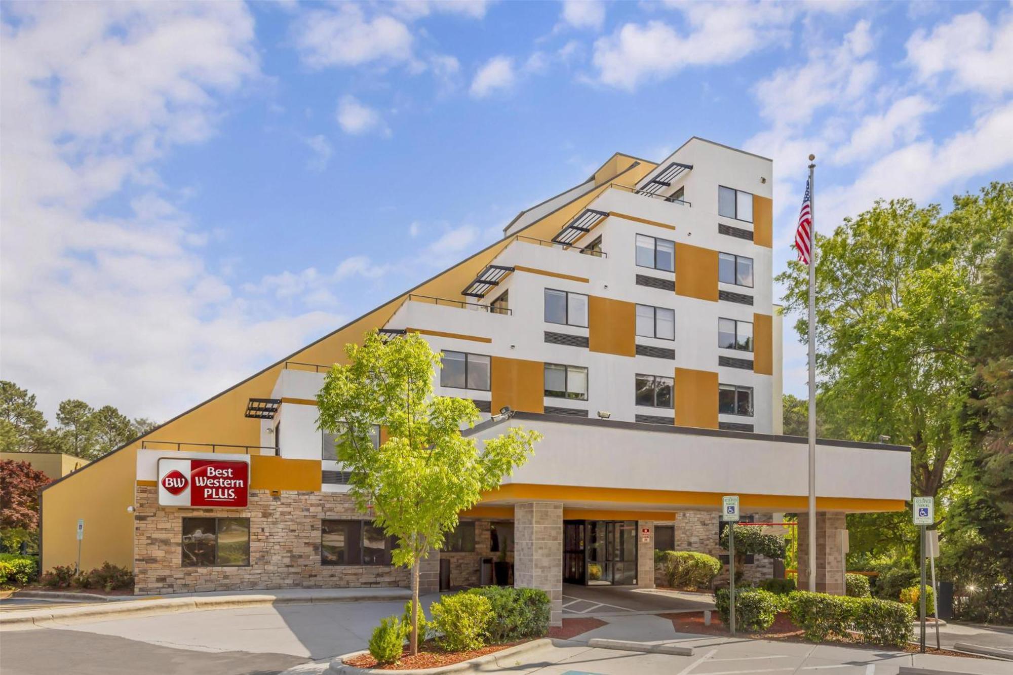 Best Western Plus Raleigh Crabtree Valley Hotel Extérieur photo