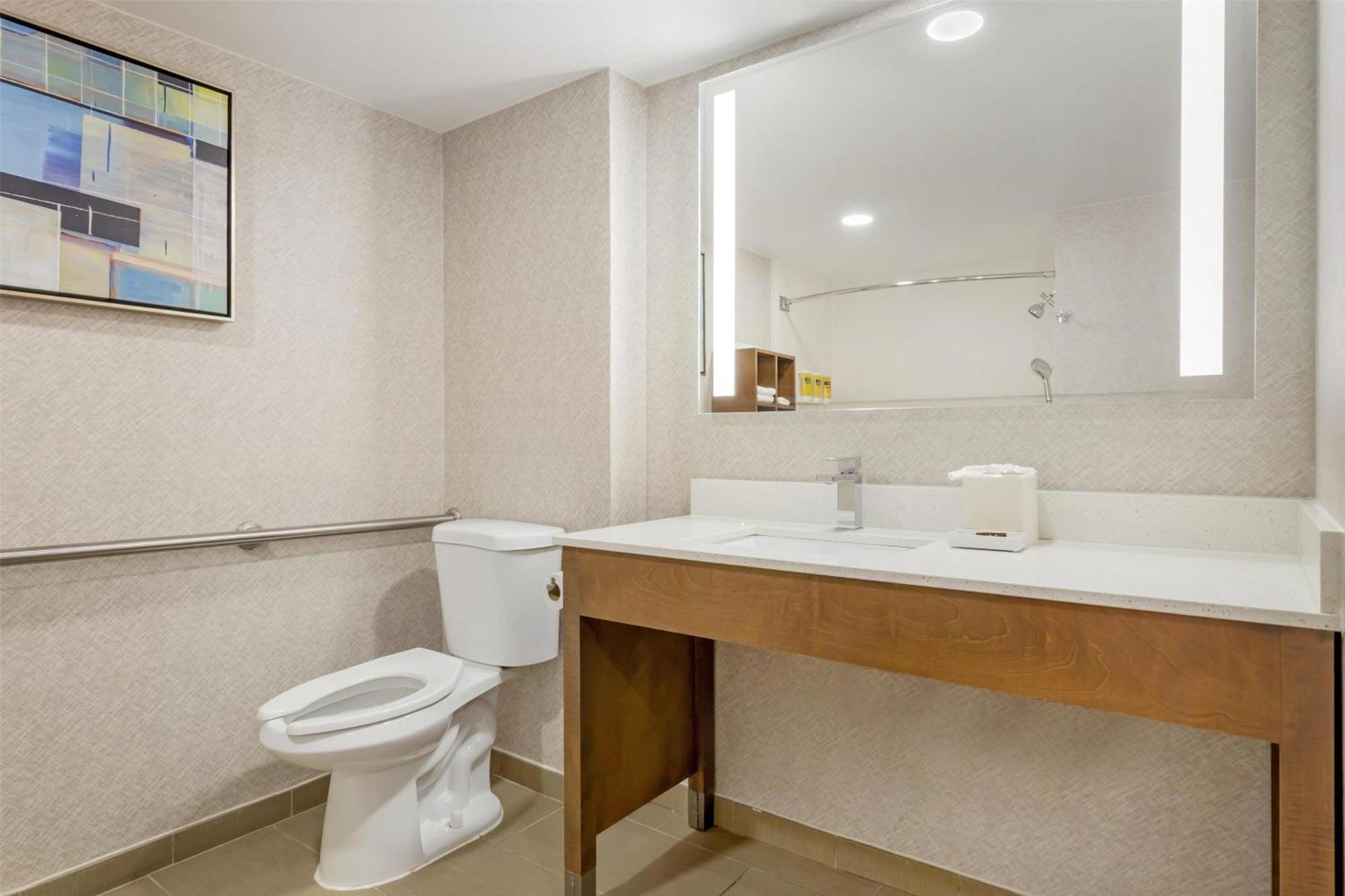 Best Western Plus Raleigh Crabtree Valley Hotel Extérieur photo