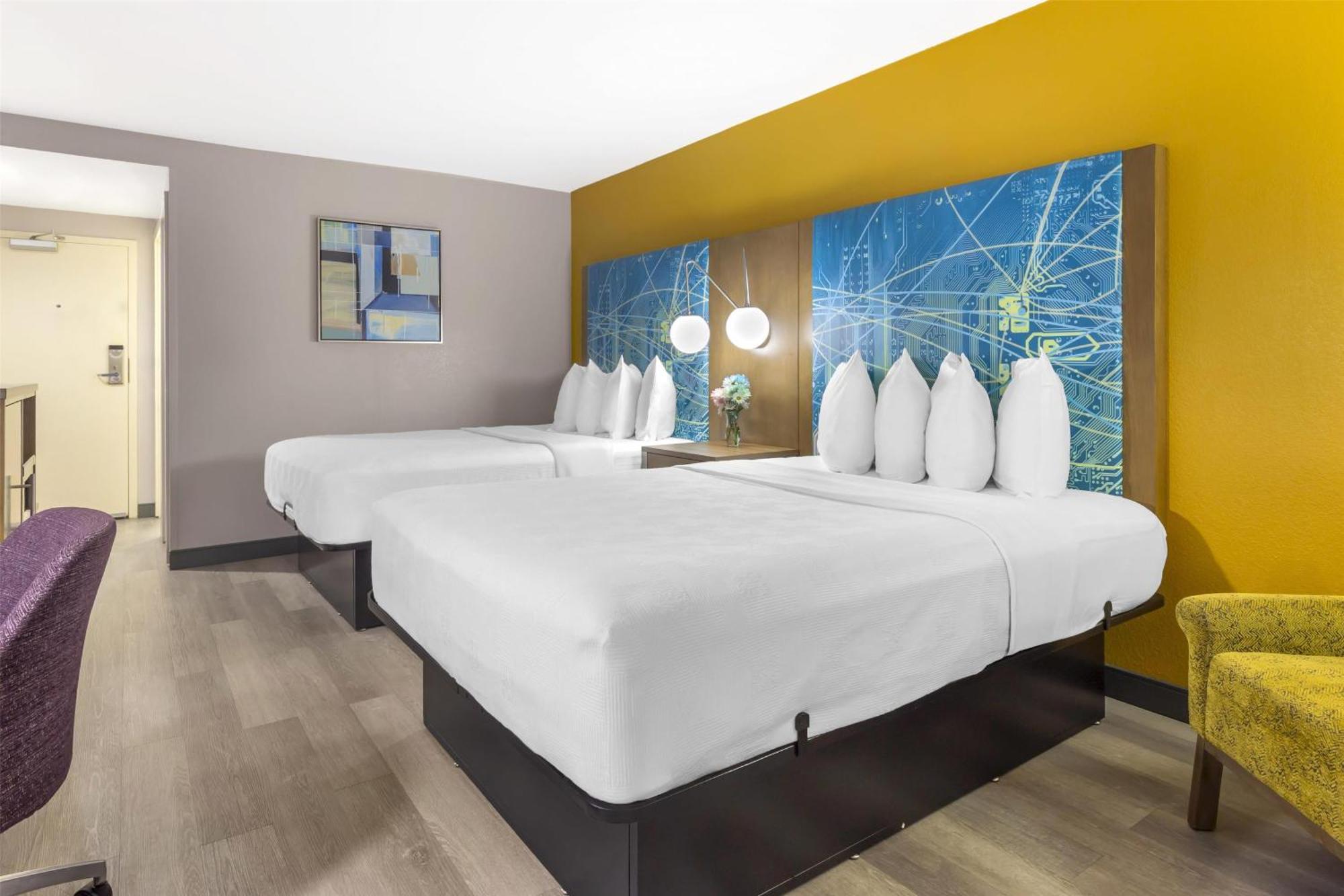 Best Western Plus Raleigh Crabtree Valley Hotel Extérieur photo