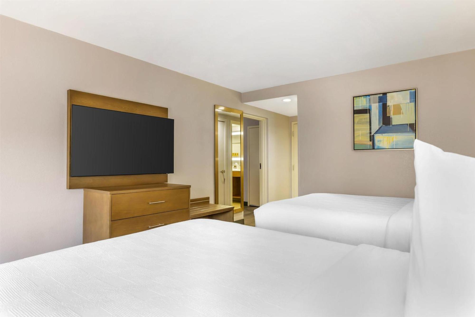 Best Western Plus Raleigh Crabtree Valley Hotel Extérieur photo